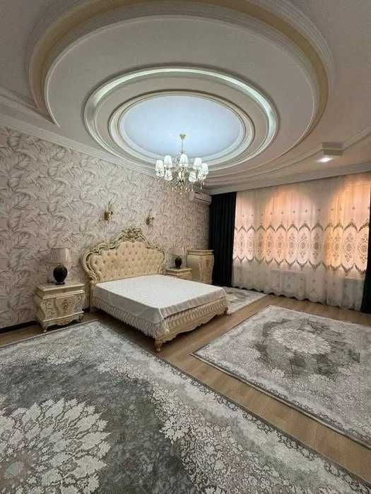 Продаётся дом в Яккасарайском районе, рядом с  (Grand Mie Hotel)