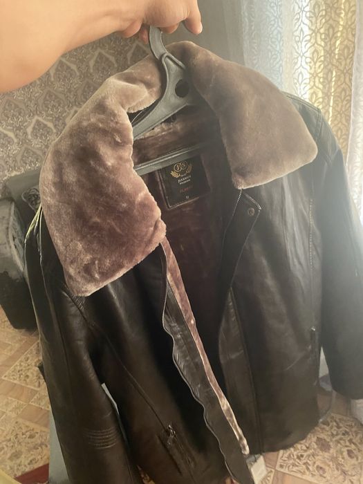 кожанная куртка JIASHUN FASHION CLASSIC 58 размер