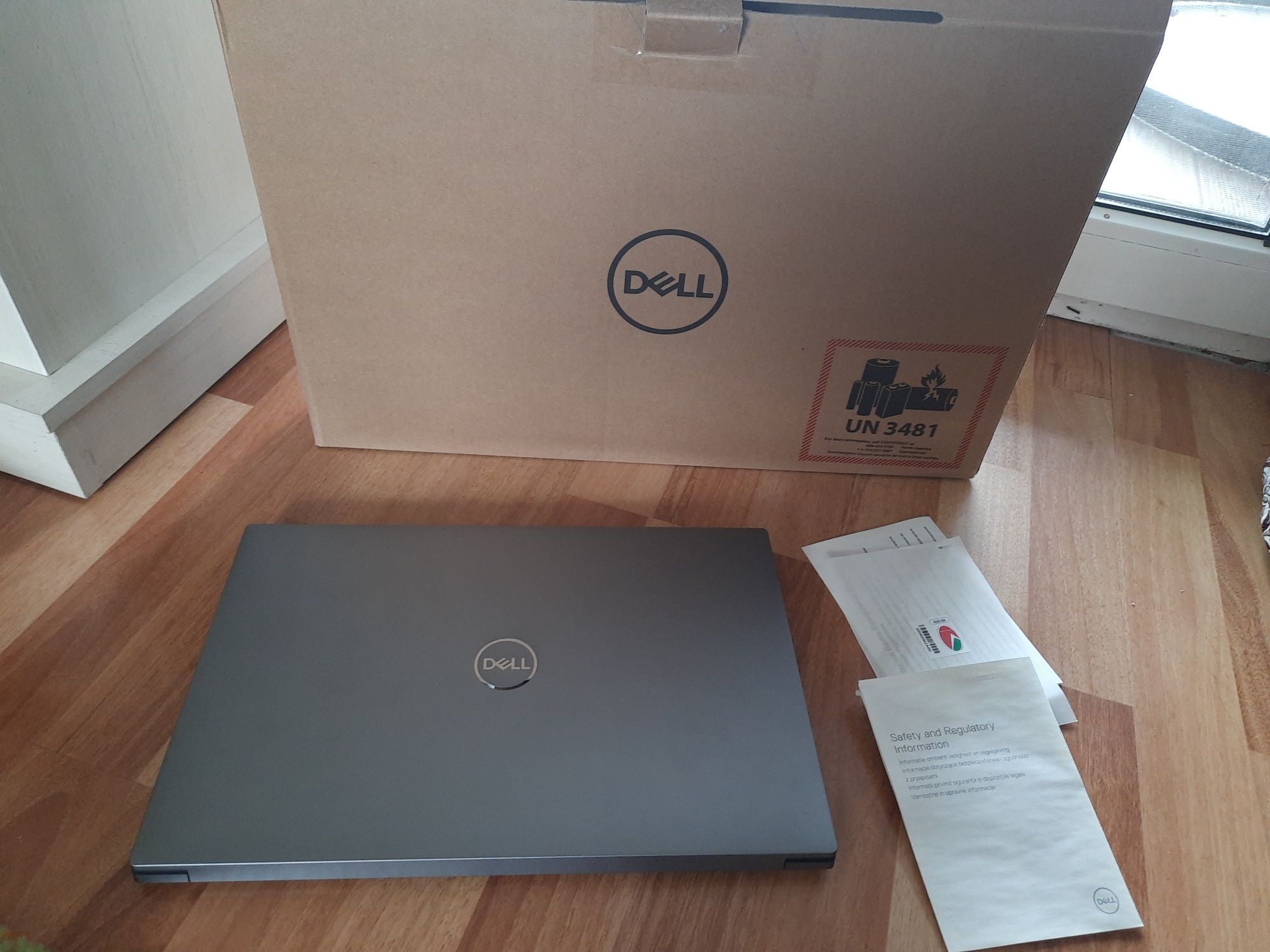 Laptop DELL 15.6'' Precision 5570 i7-12800H UHD+ Touch 32GB 1TB SSD