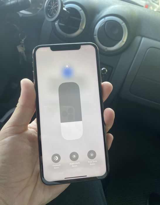 Iphone XS MAX срочна сатылады