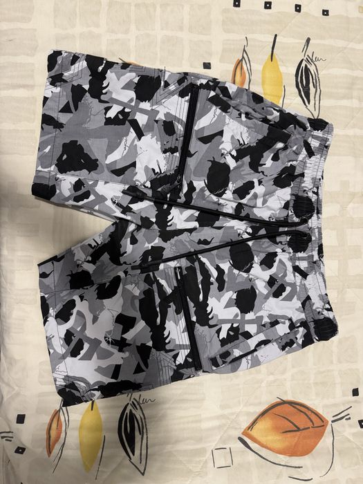 Къси панталони LudaConcept