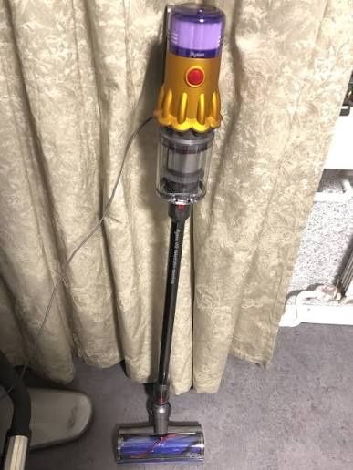 Вертикальный пылесос Dyson V12 Detect Slim Absolute