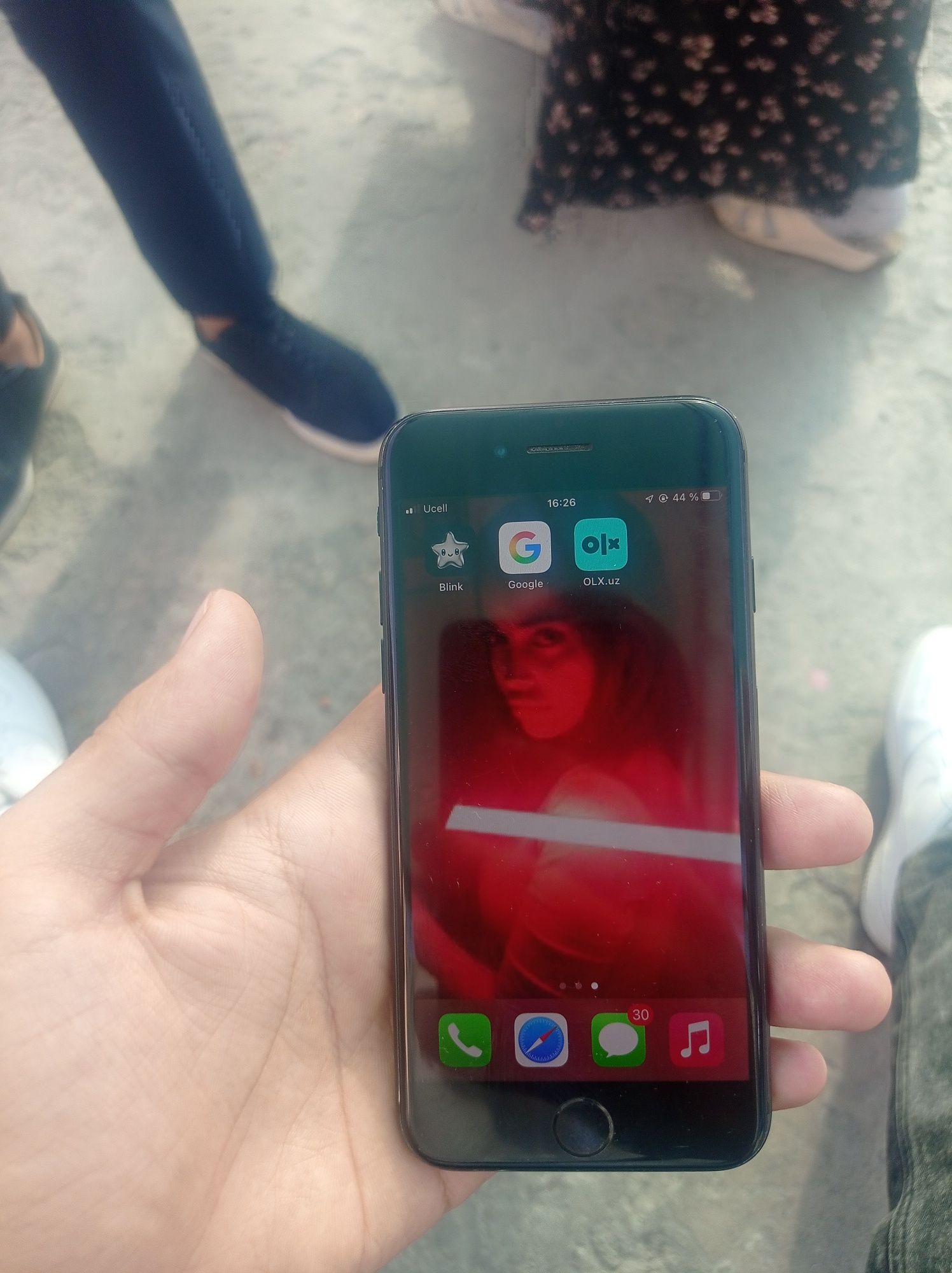 Apple iphone 7 .