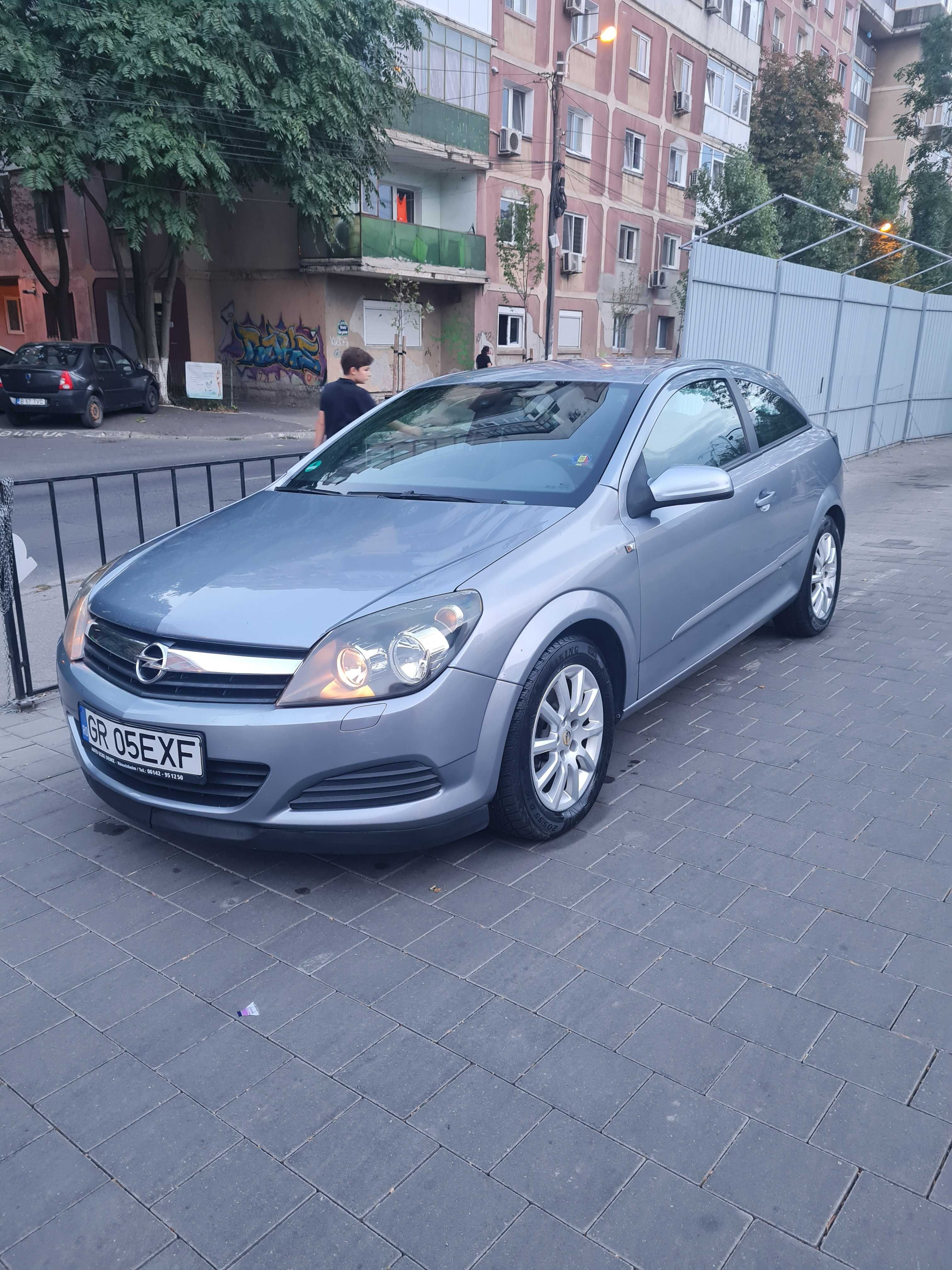 Opel Astra H GTC 1.6i