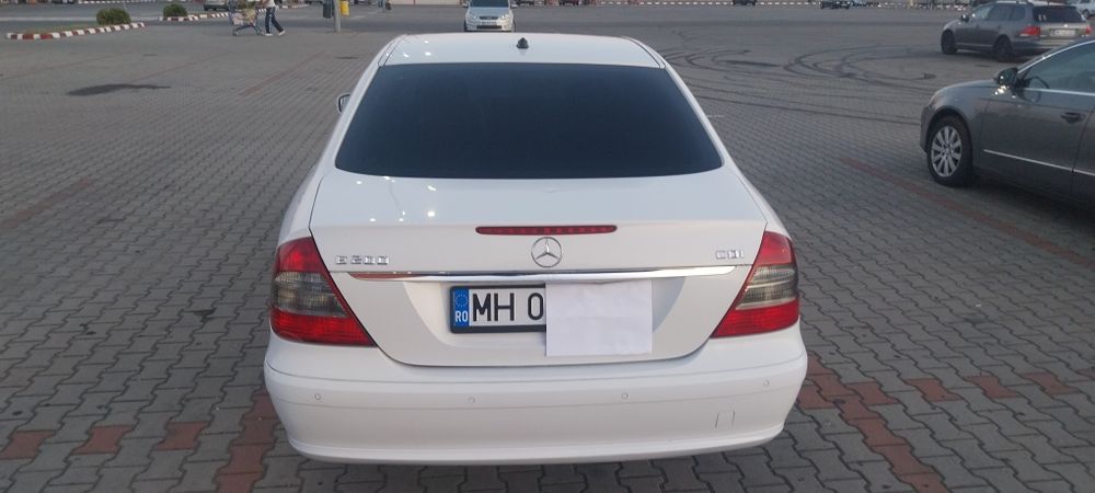 Mercedes E200 W211 , automat,,avantgarde,facelift an 2009