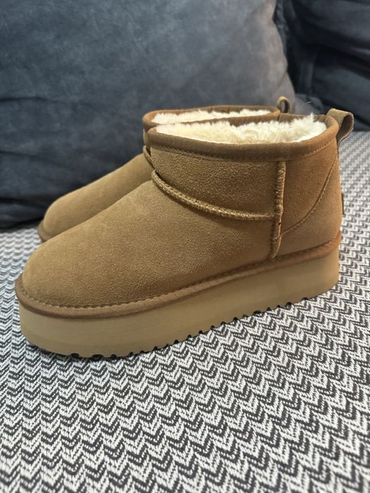 UGG ghete dama noi