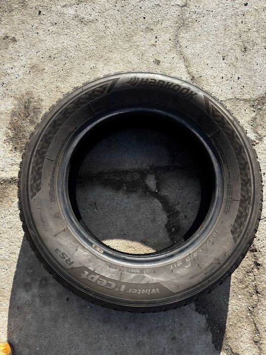 Anvelope 195/65R15 Hankook Iarna M+S