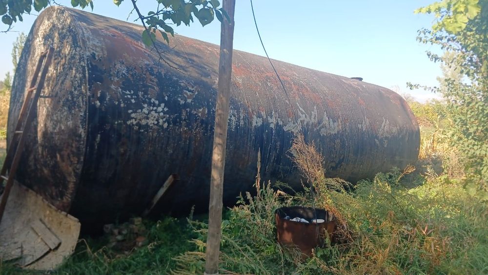 Продам бочку 40 кубов