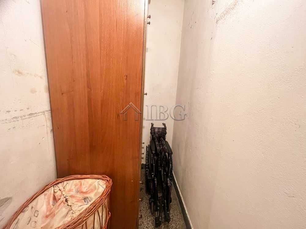 Продава се Едностаен апартамент в Русе, Широк център - 52 кв.м за 1189 €/кв.м - Снимка #9