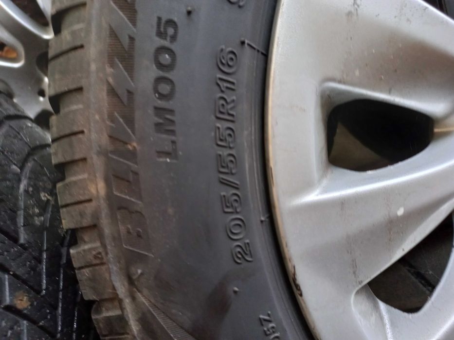 jante BMW 205/55r16 iarna