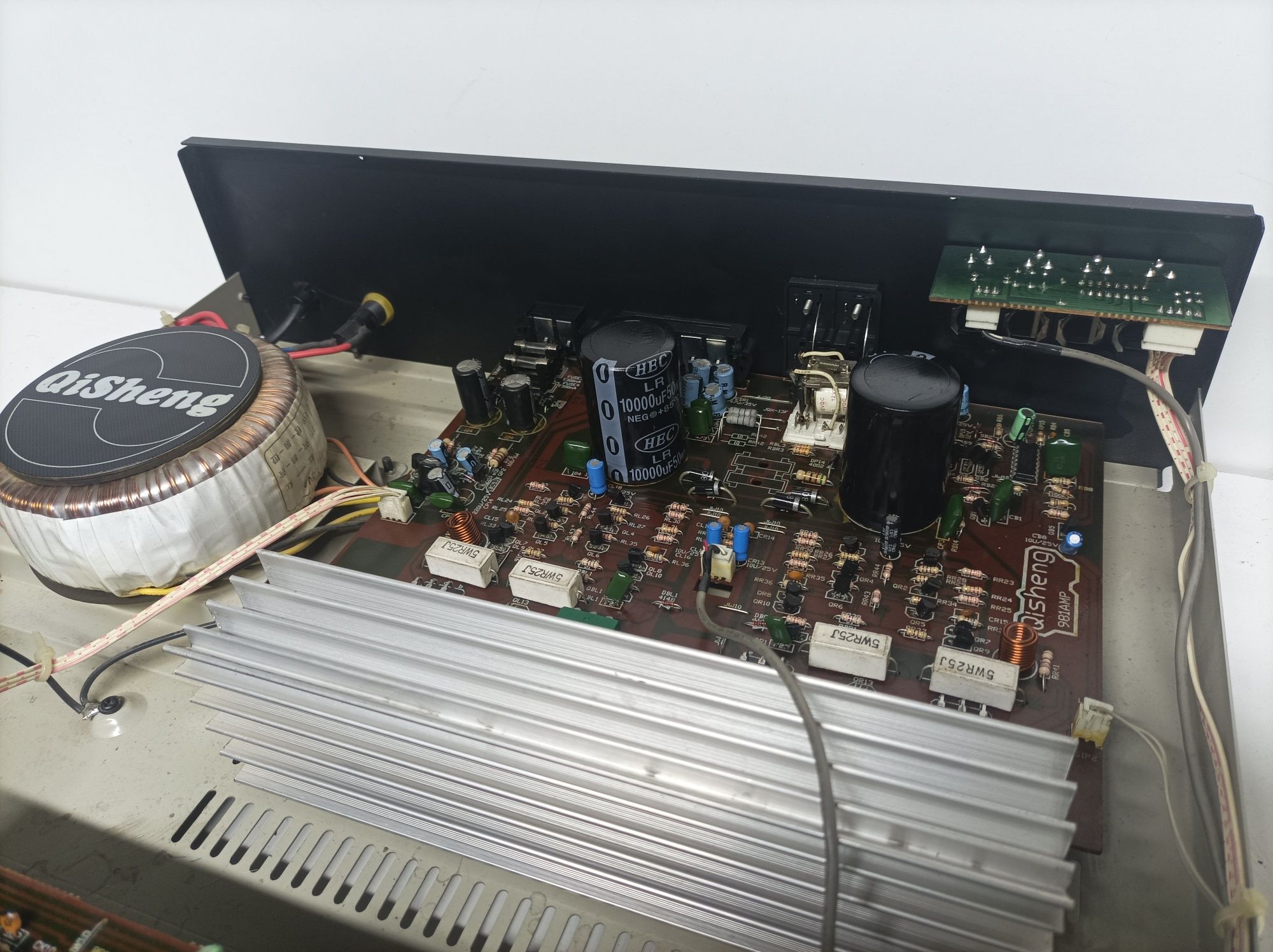 Продам Usiltel amplifier