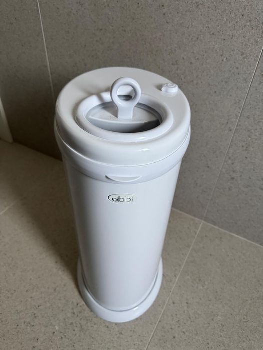 Cos pentru scutece bebelusi, Otel, Alb