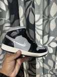Air Jordan 1 mid SE