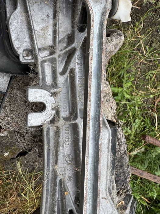 Faruri stopuri Mercedes Benz ansamblu stergator parbriz c200 c180 w202