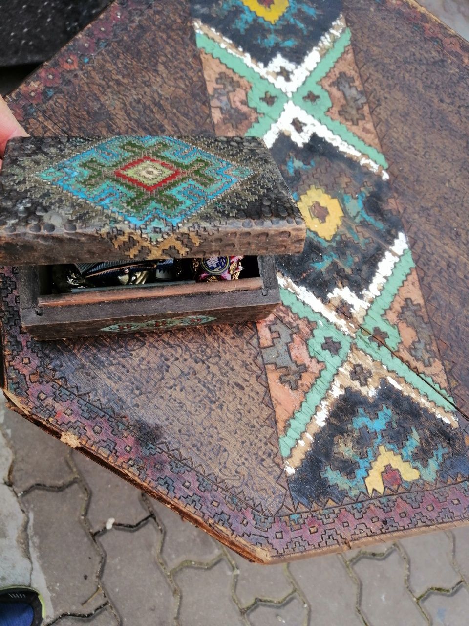 Masă/măsuță, cutie lemn brancoveneasca  colecție vintage decorațiune