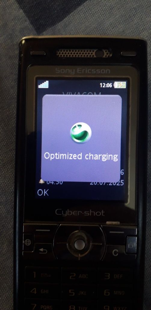 Sony Eriksson K800i