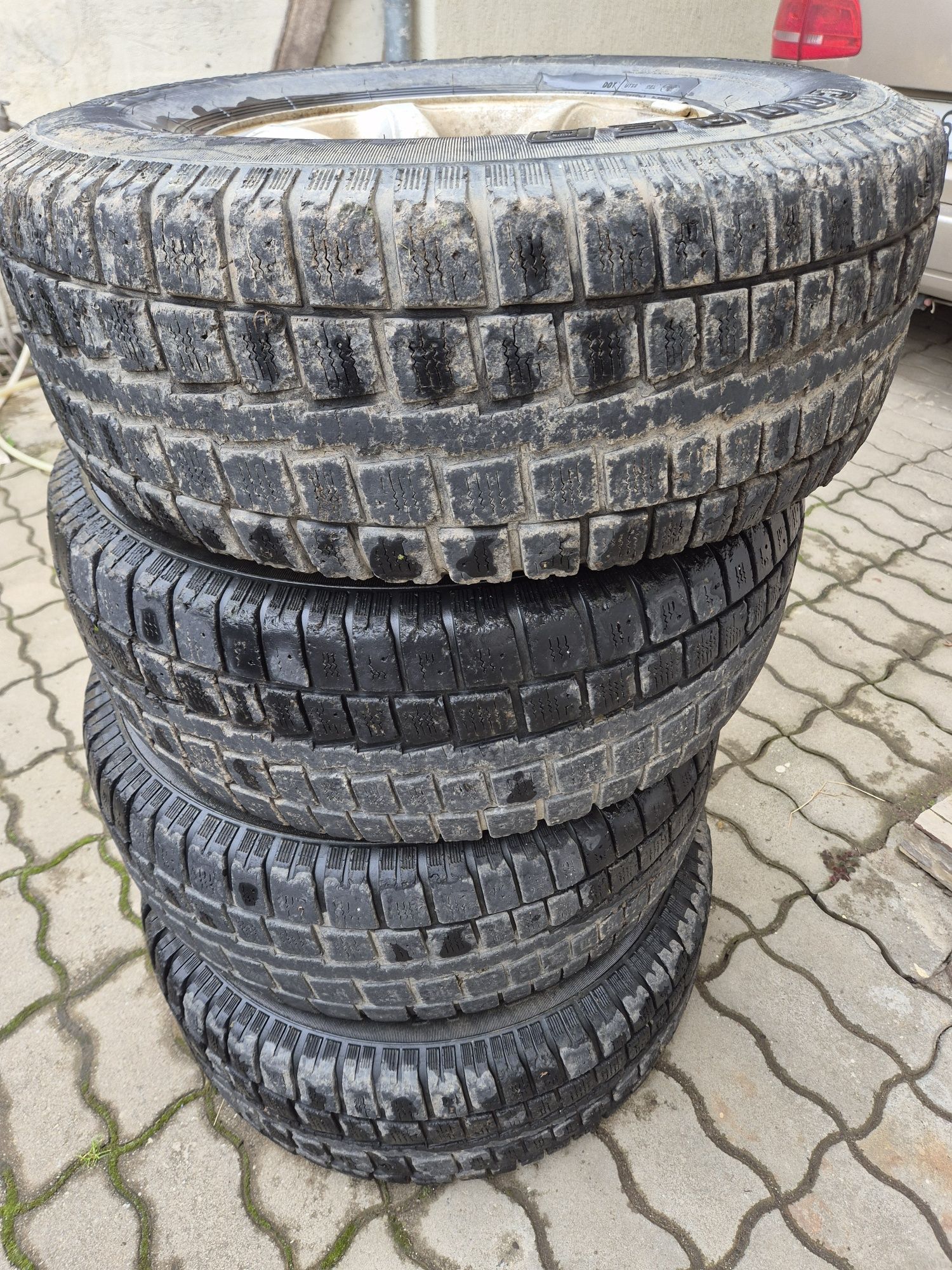 Anvelopa / Cauciuc Cooper Discover M+S 265 / 75  R15
