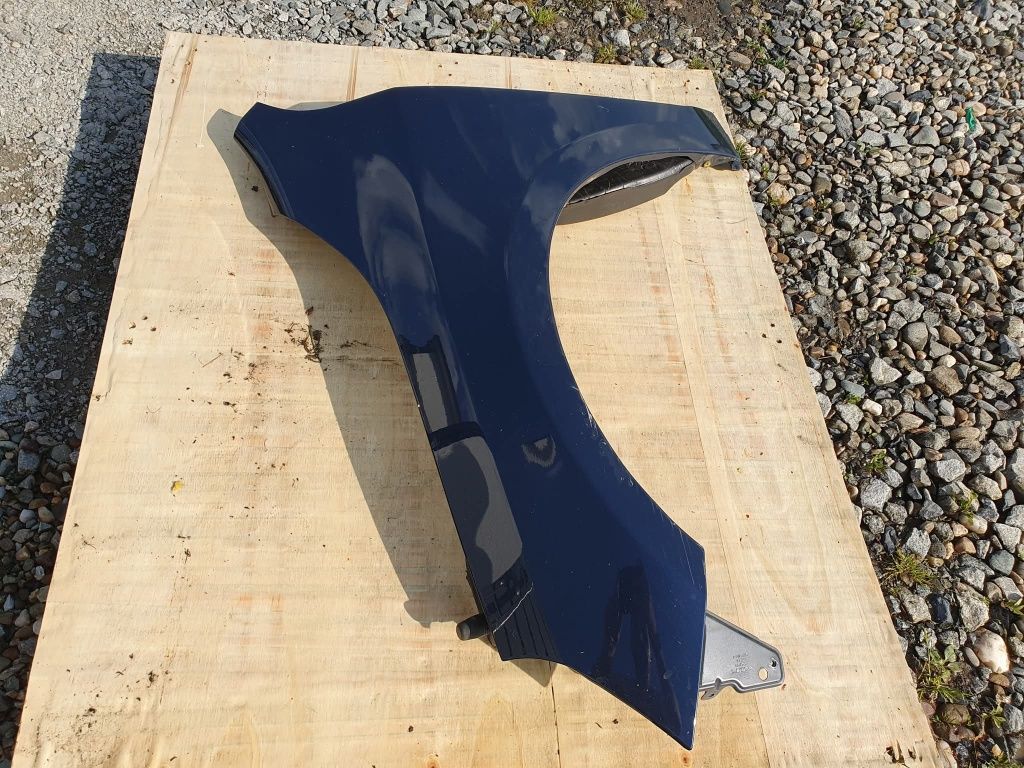 Chit R design Volvo S 60; Bară față-Bara spate