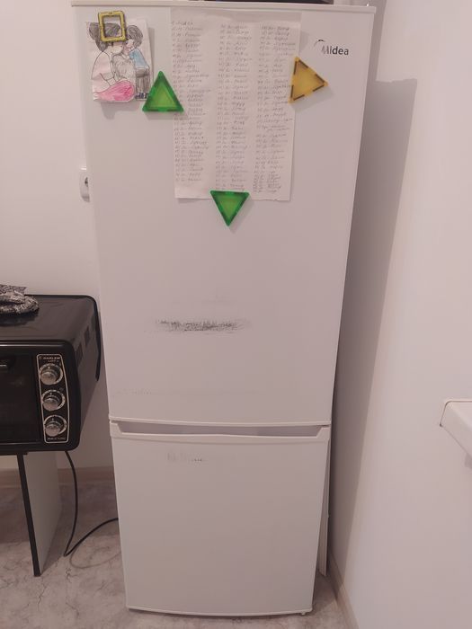 Отдам холодильник