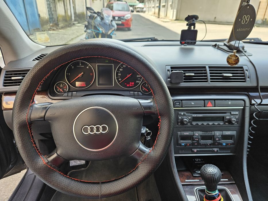 Vând Audi A4 B6 1.9 131 cp AWX