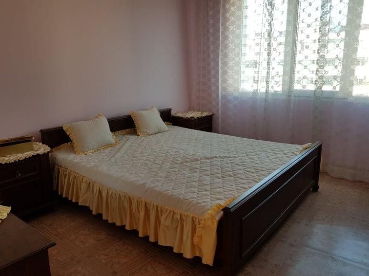 Дава се под наем Двустаен апартамент в Бургас, Славейков - 60 кв.м за 229.5 € - Снимка #2