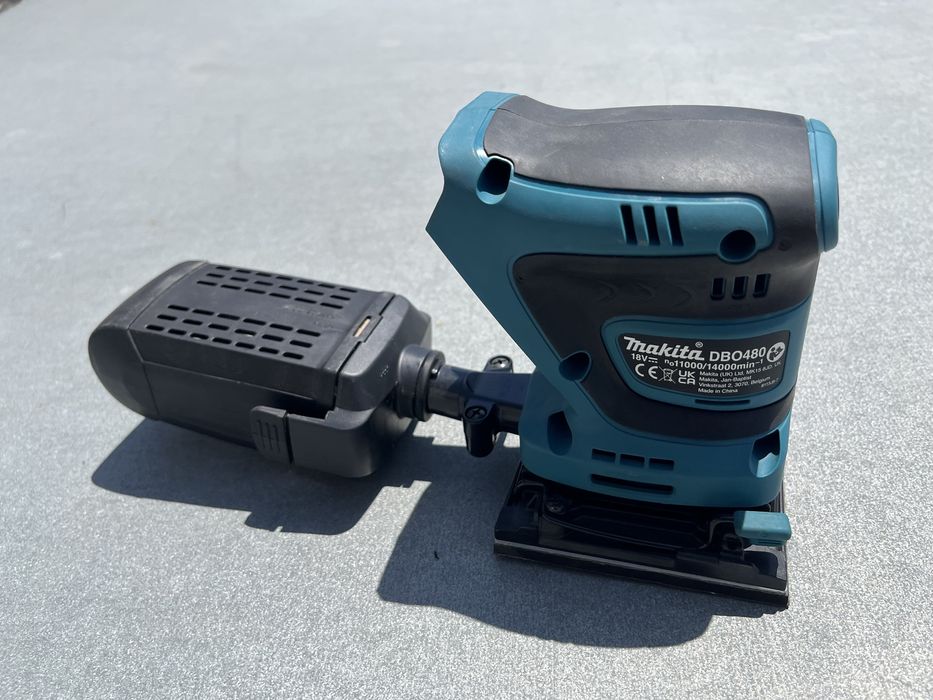 Slefuitor cu vibratii Makita DBO480z 18V Li-ion Nou