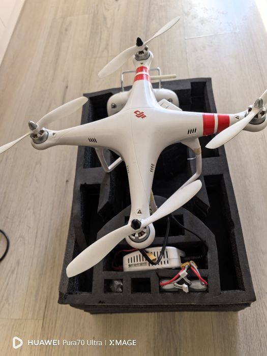 Дрон dji phantom