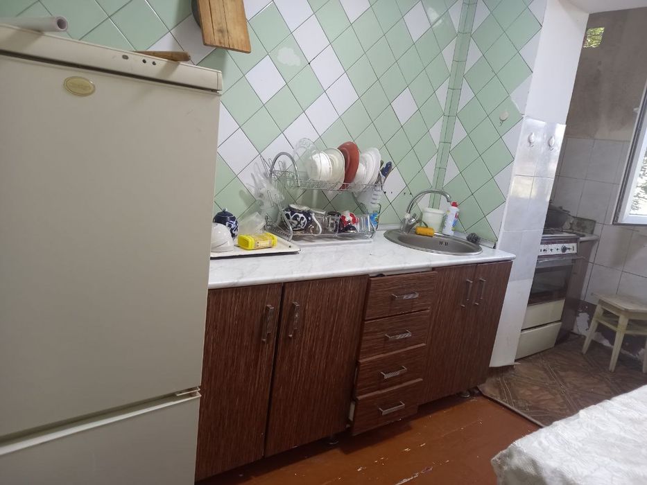 5 ta qizga kvartira bor srochna