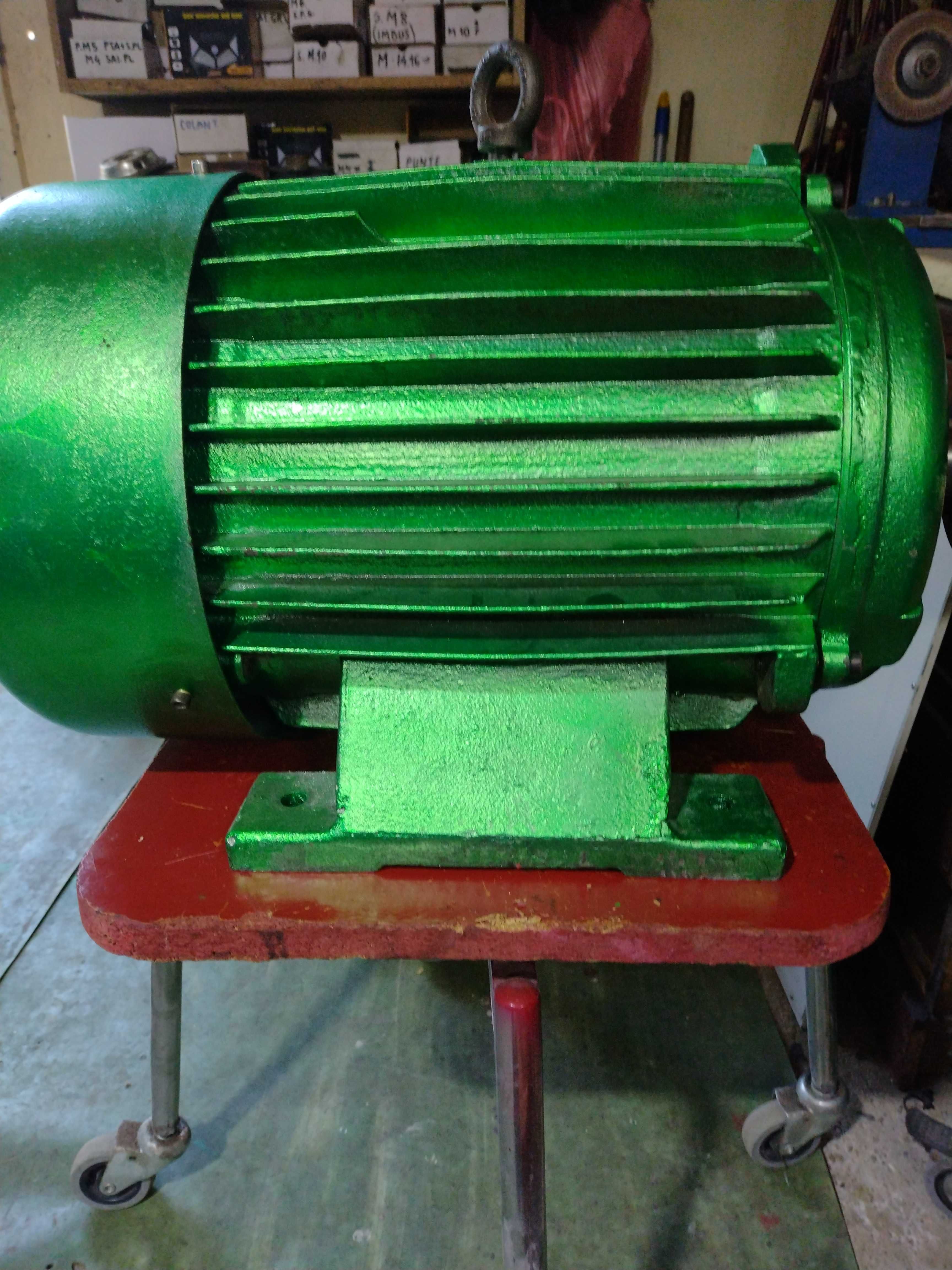 Motor generator 11 kw pe magneți permanenti
