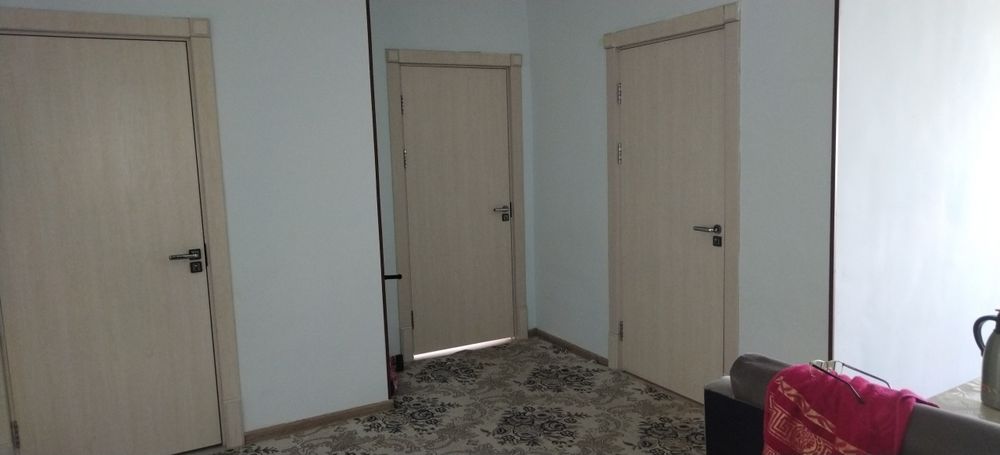 Дом сотилади 7эж 7этаж