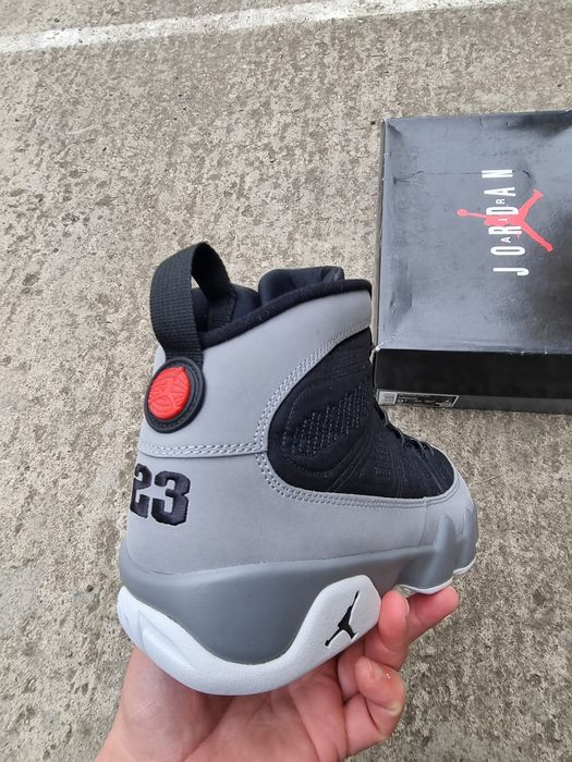 Nike jordan 9 grey