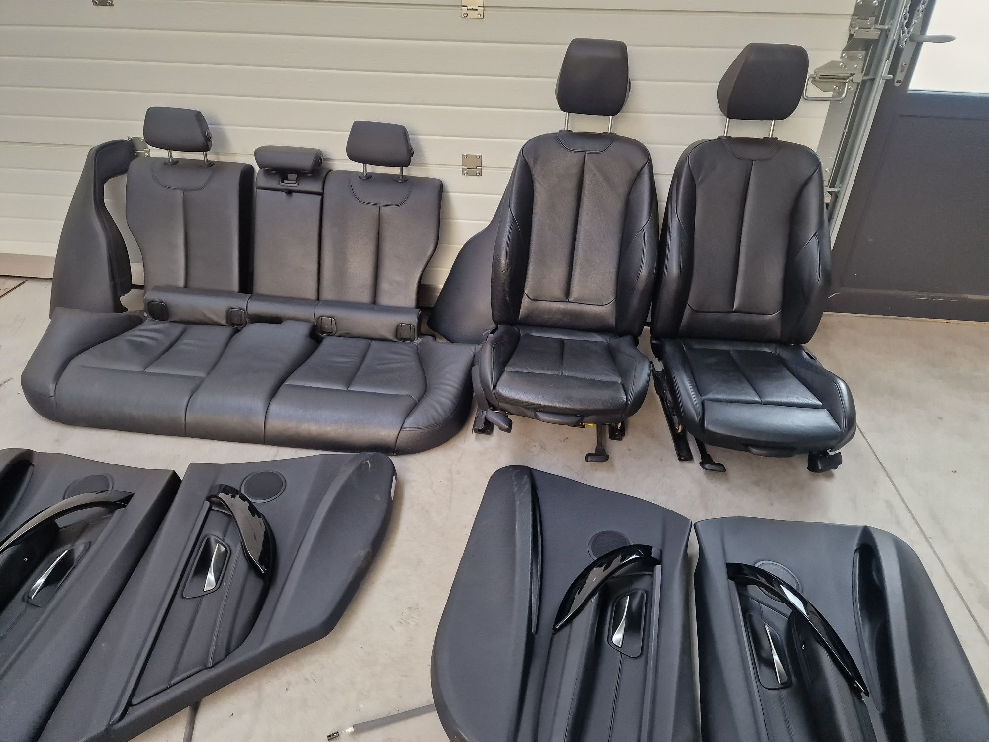 Interior scaune piele neagra recaro sport cu incalzire bmw f30 seria 3