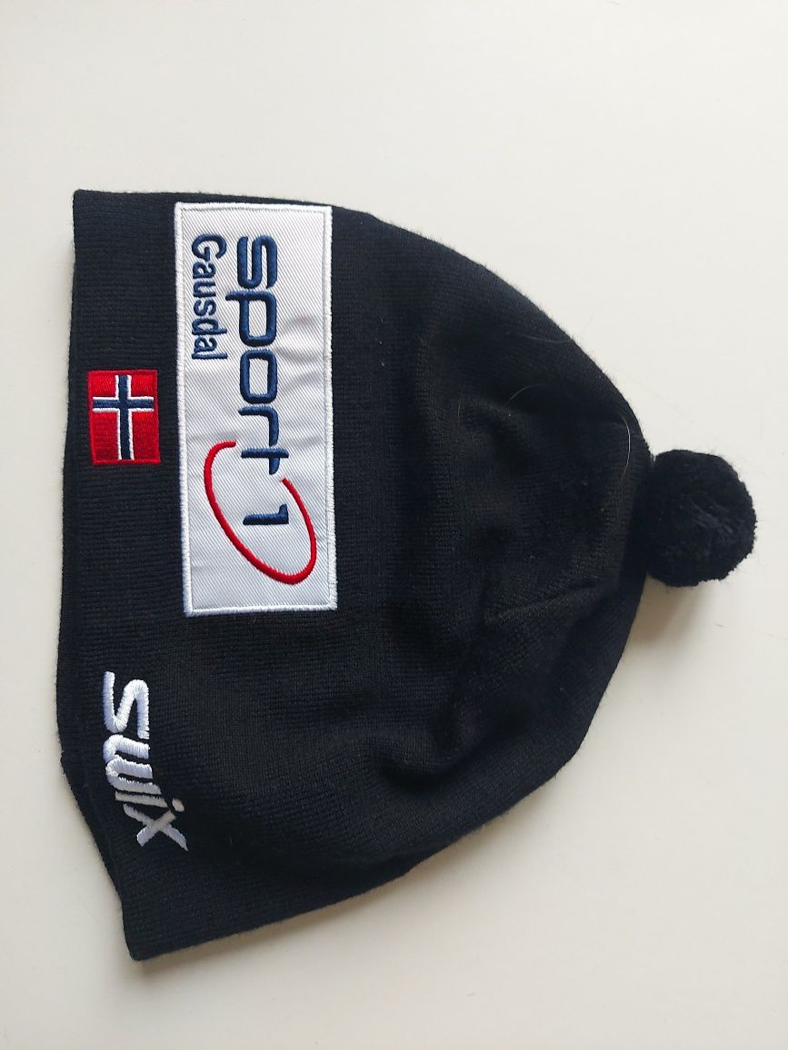 Swix ski wool hat , скиорска вълнена шапка. 58см. Унисекс. Цена 45лв.