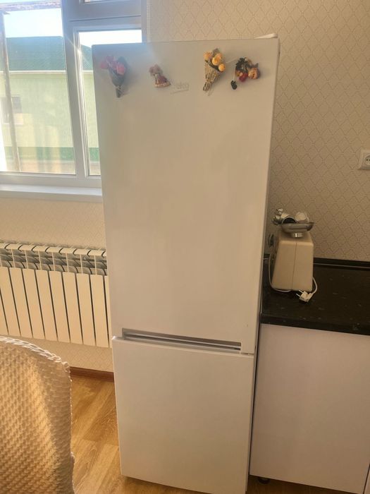Холодильник beko