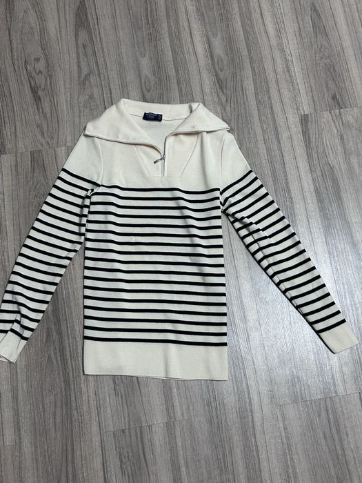 полузамок saint james