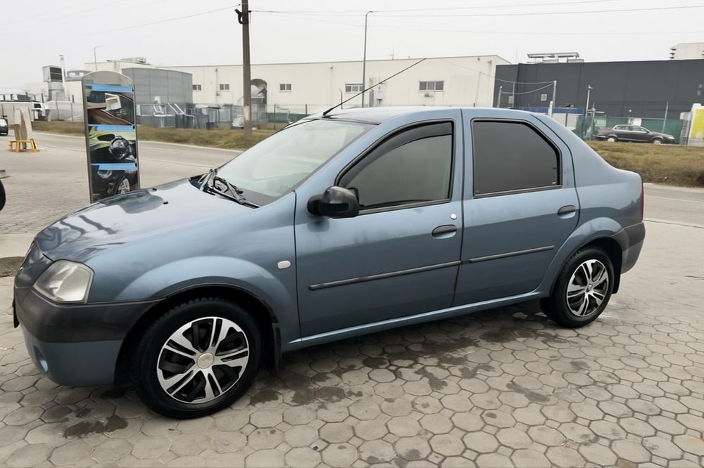 Logan benzina 1.6 MPI – 2008, mașină îngrijită