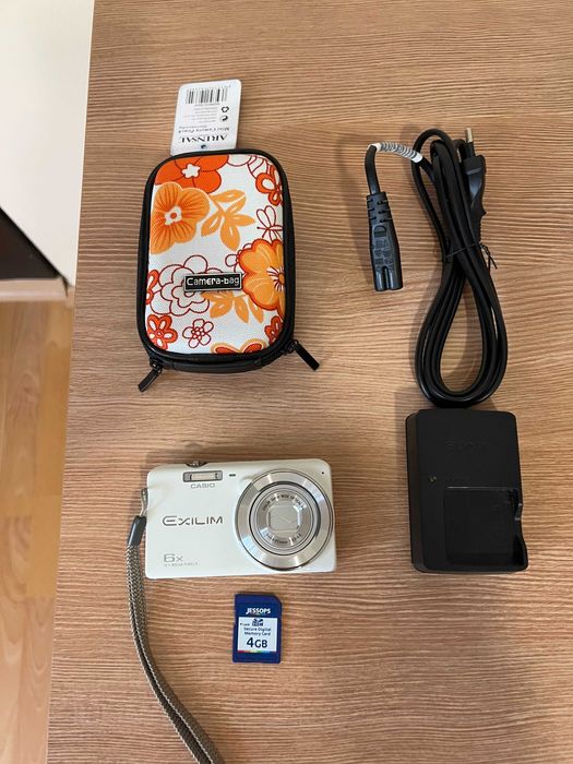 Фотоапарат Casio 16,1MP