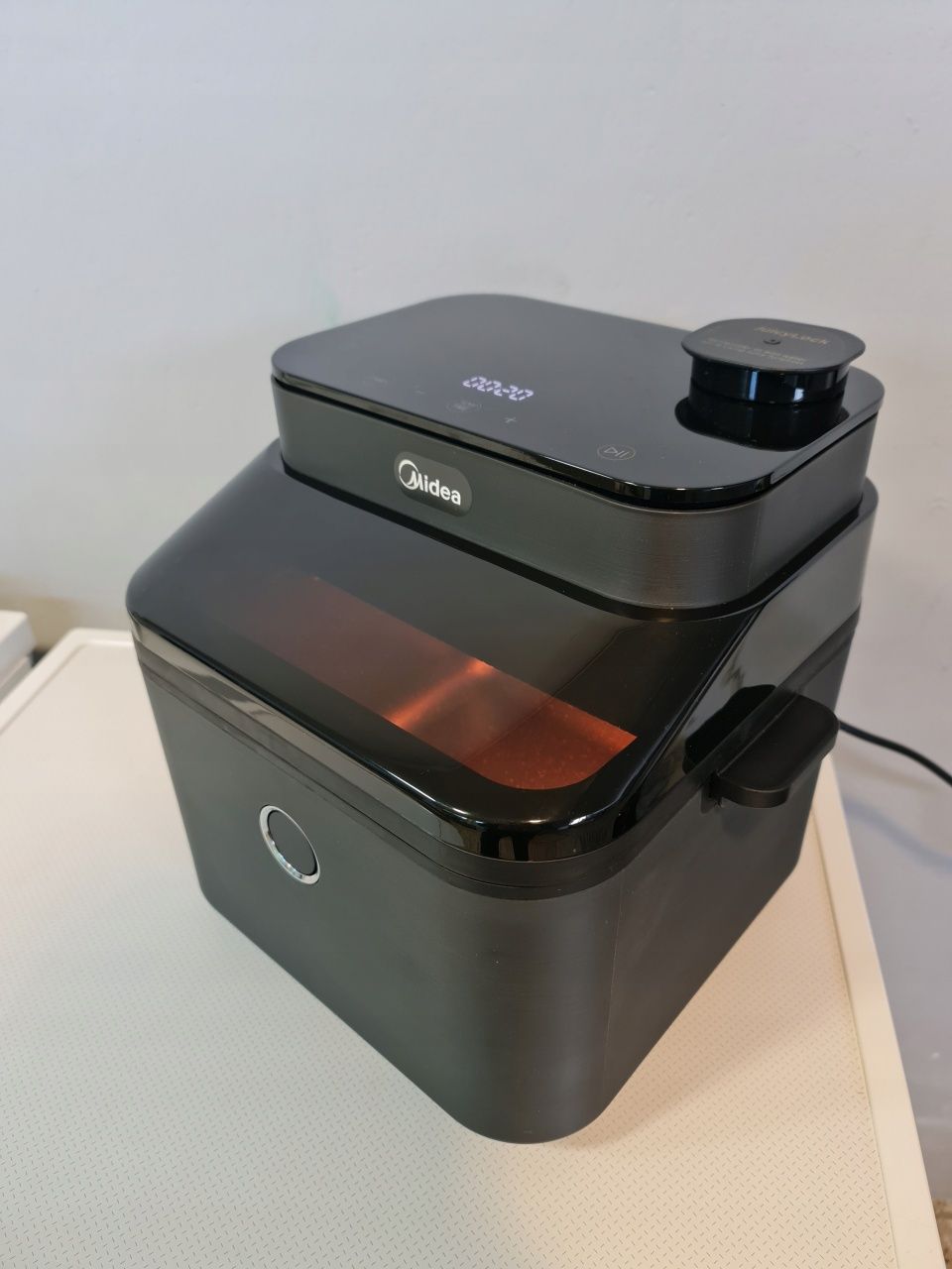 Еър Фрайър Midea DualTaste Air Fryer MF-CY75C2 – 7L капацитет