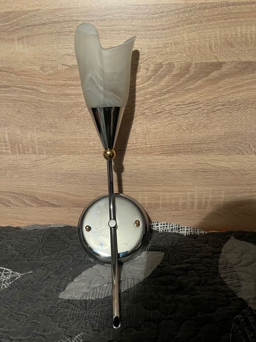 Аплик за стена единичен