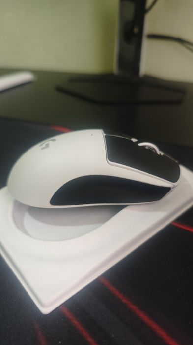 Продам Logitech Pro X Superlight 2