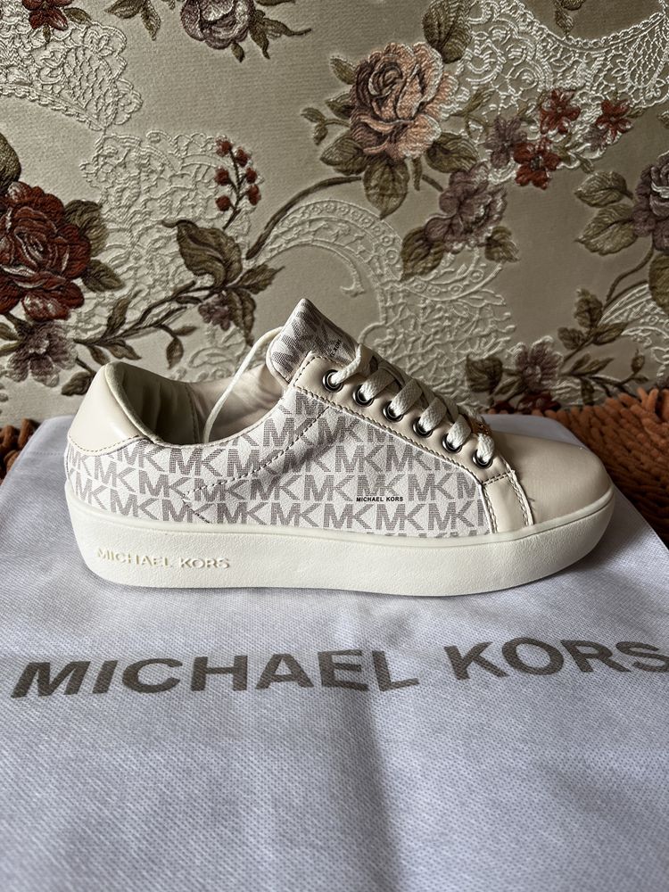 Michael Kors бежевые