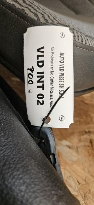 Bancheta spate cu trei locuri Renault Master