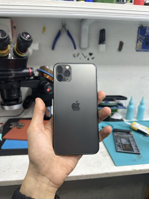 Iphone 11 pro max sotiladi