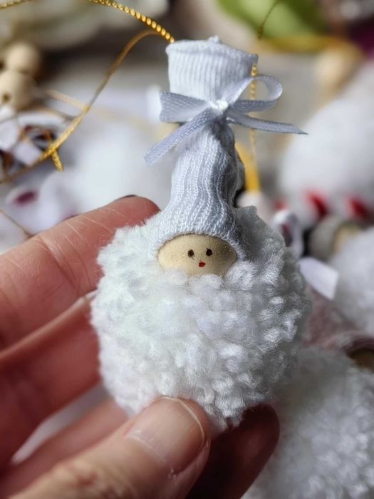 Ръчно изработени коледни висулки