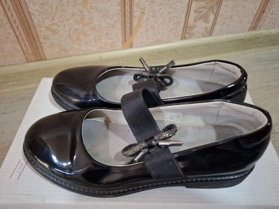 Туфли для девочки