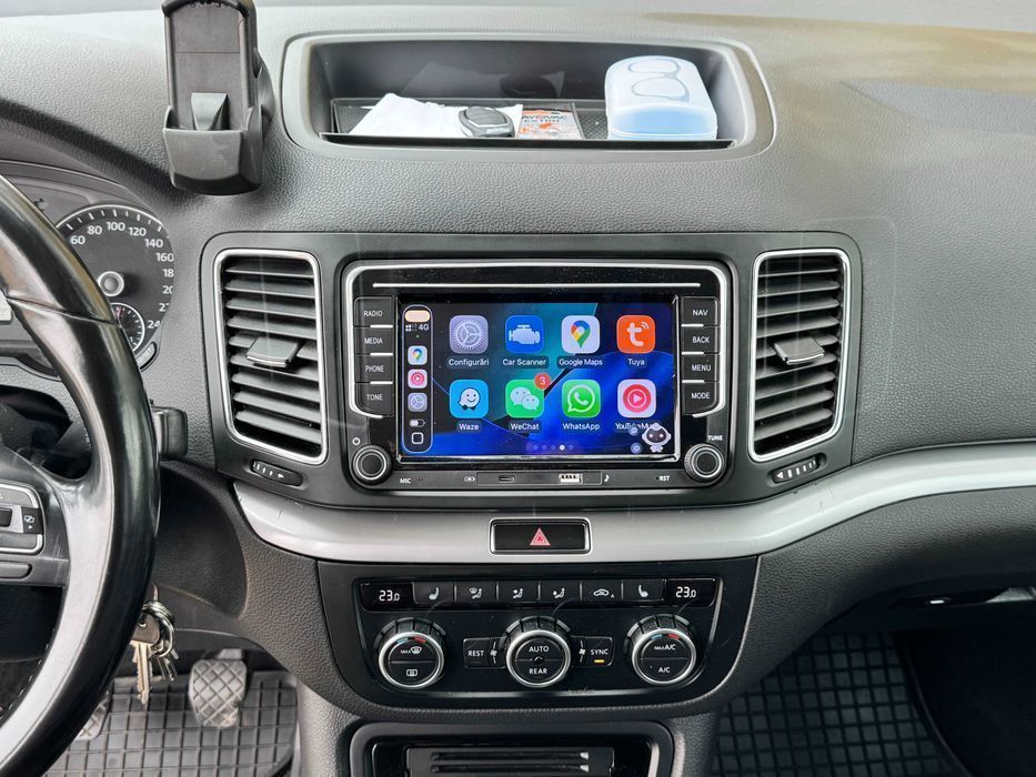 Navigatie 2GB Carplay VW Golf Passat cc Touran Tiguan Polo Tiguan T5