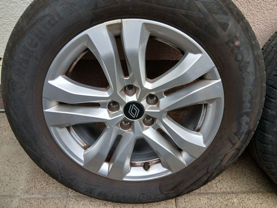 4 roti vara 215 65 R17 echipate originale Renault Austral 2024