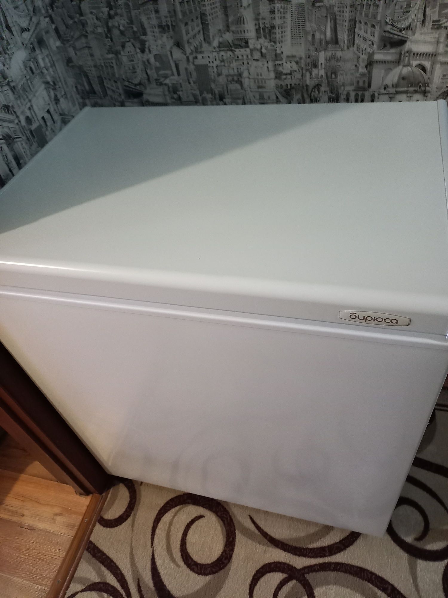Продам морозильную камеру