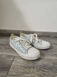 Обувки guess, nike, exclusive jeans, deichmann
