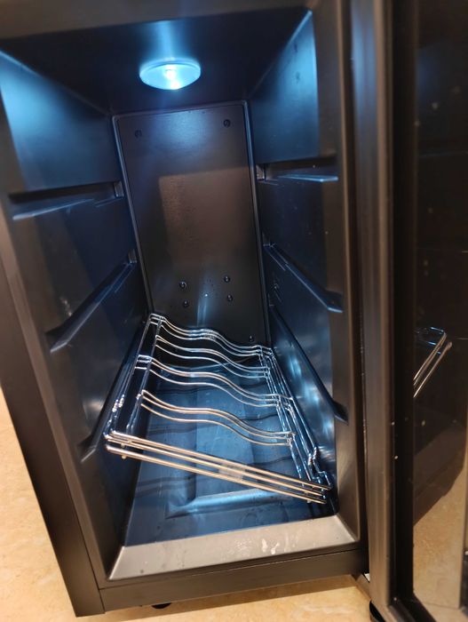 Bellevin 8 Uno винотека